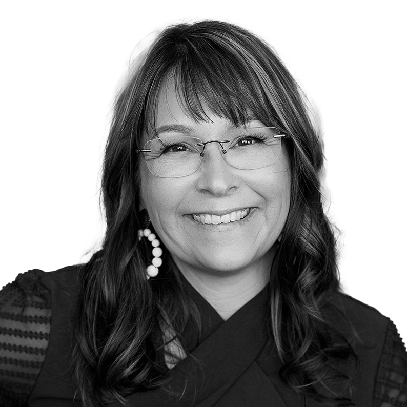 Melissa Jurkoic dark